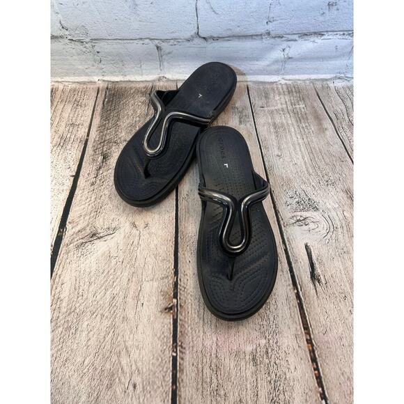 CROCS Women’s Black Sanrah Flip Flop Sandals / Size: 7 - Picture 1 of 10